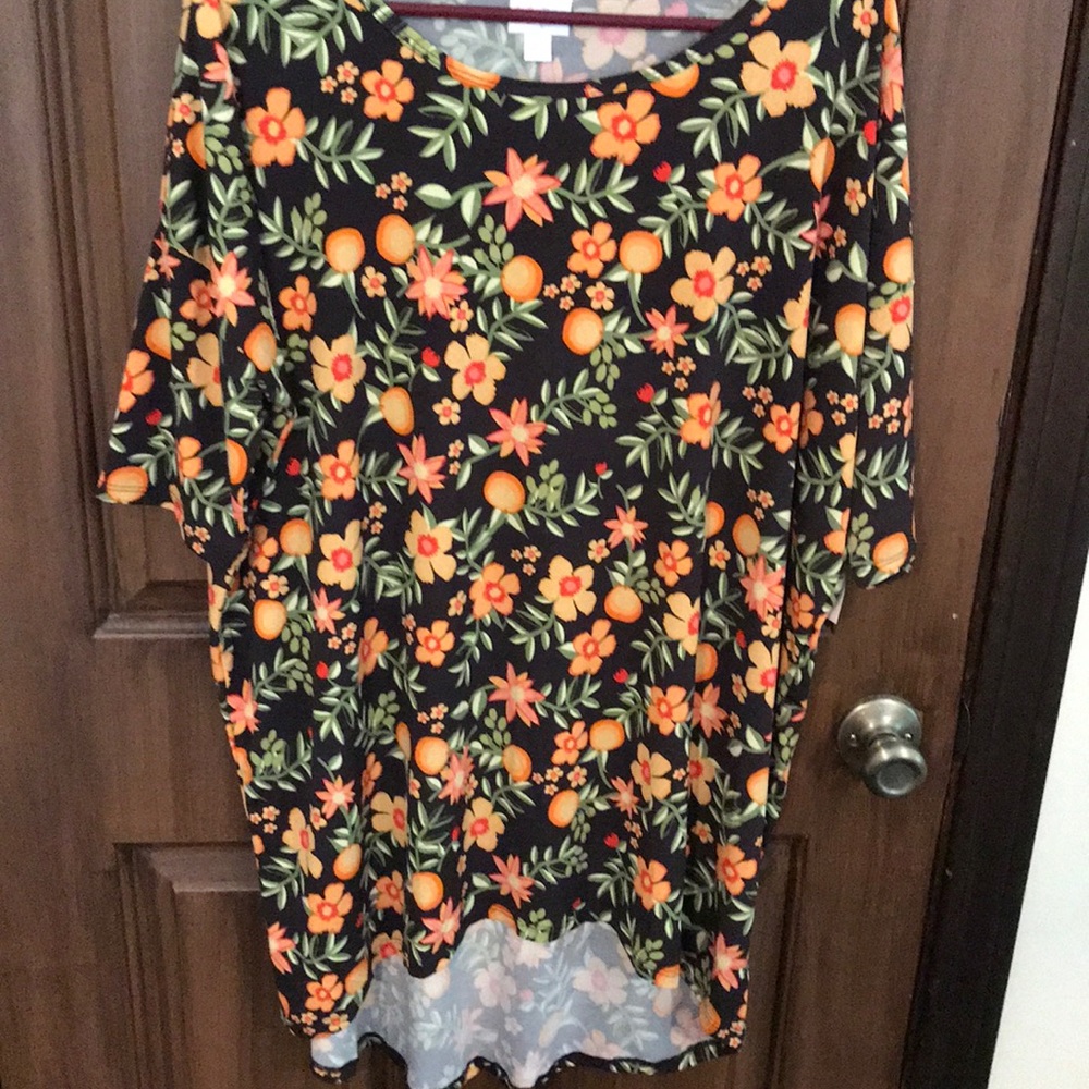 LuLaRoe large Irma